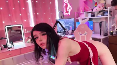 My Roommate Fucked My Trans Ass for Christmas – TGirl Scene